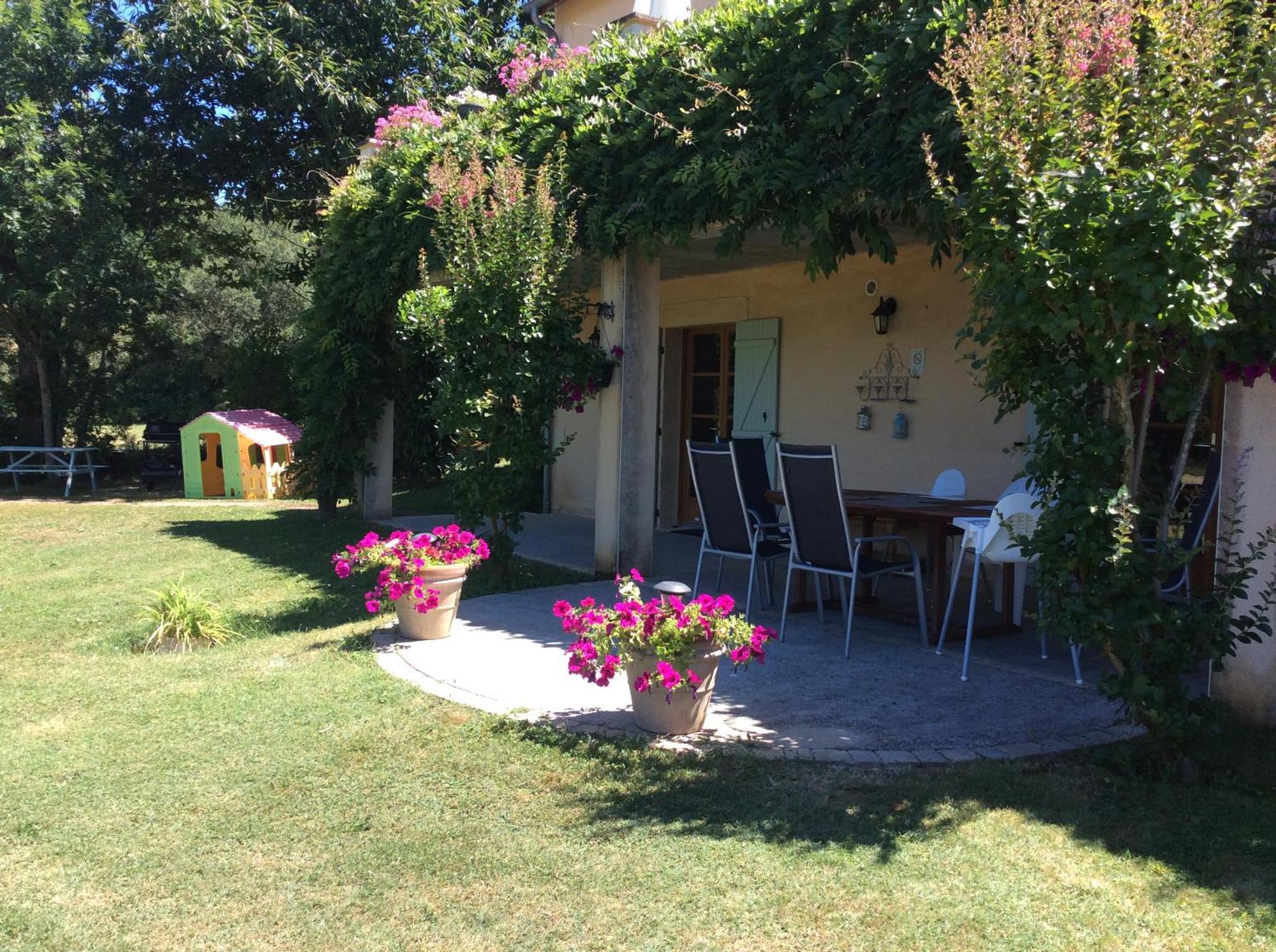 Bed and Breakfast Les Jonquilles Domme Zewnętrze zdjęcie